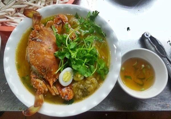 Khám phá 2 quán bánh canh ghẹ ở Hà Nội 4