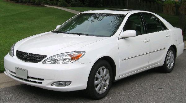 Toyota Camry qua từng thời kỳ